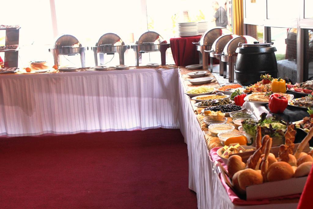 Les Acacias Hotel Djibouti Djibouti City Exteriör bild