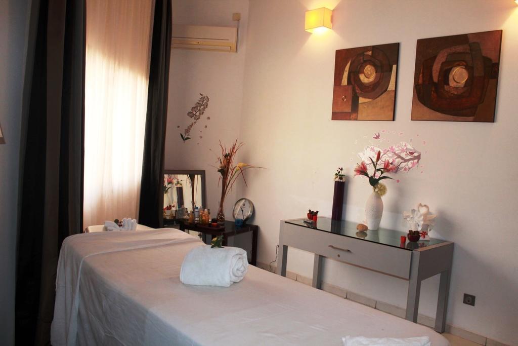 Les Acacias Hotel Djibouti Djibouti City Exteriör bild
